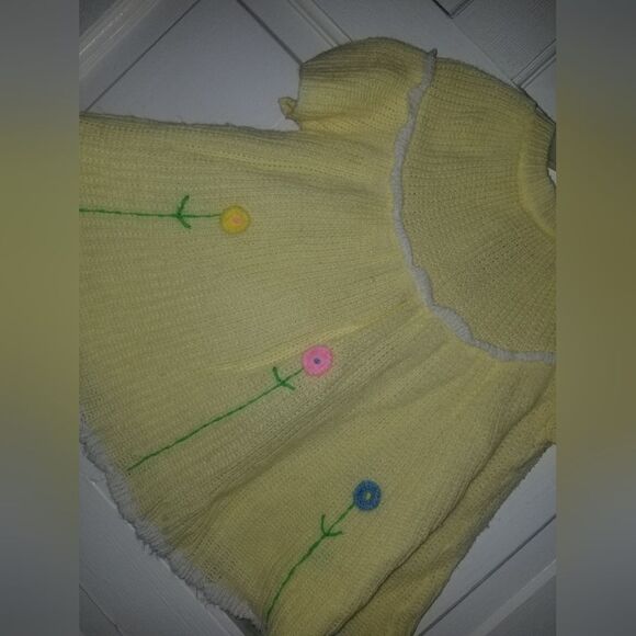 Vintage Handmade Knit Crochet Baby girl dress Yellow & white soft spun made in J - Picture 5 of 9